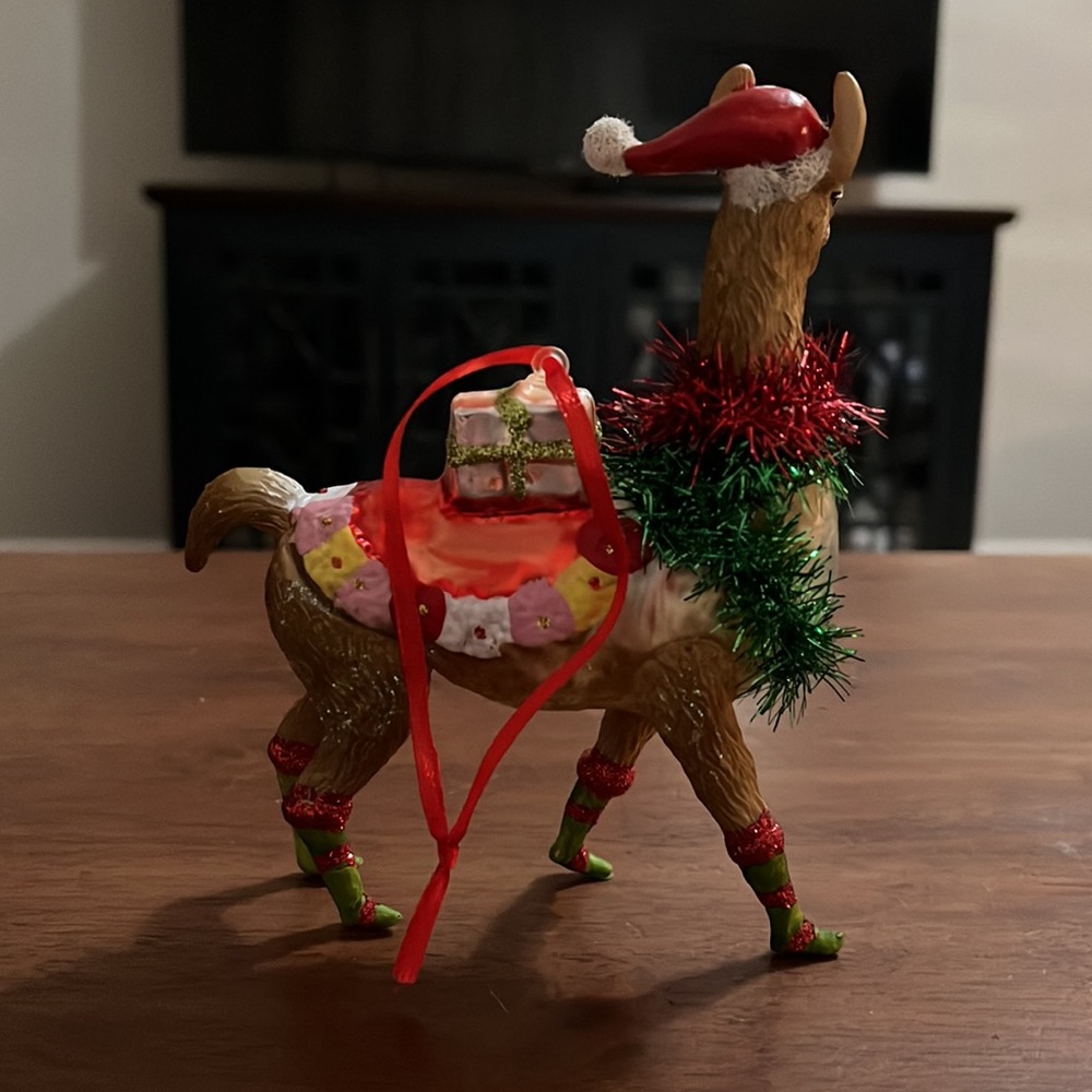 Llama 🦙 Christmas Tree Ornament In Excellent Condition. - Picture 2 of 5